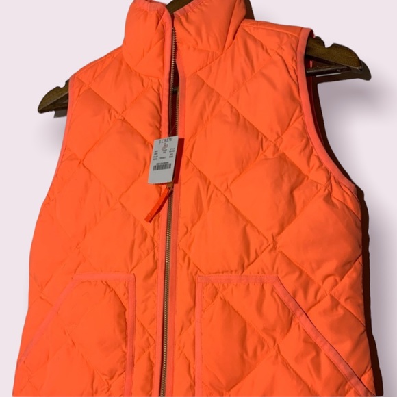 NWT J. Crew Quilted Puffer Vest - Picture 4 of 9